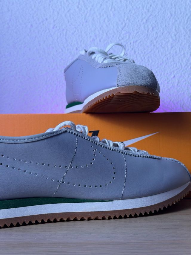 NUEVAS Nike Cortez LT T42