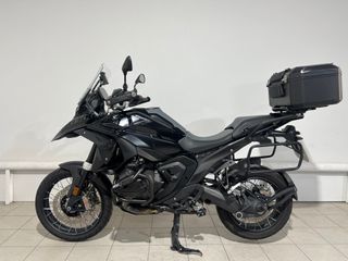 BMW R 1300 GS Triple Black con Maletas