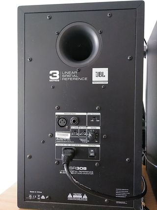 Altavoces JBL LSR 308 Activos (2 unidades)
