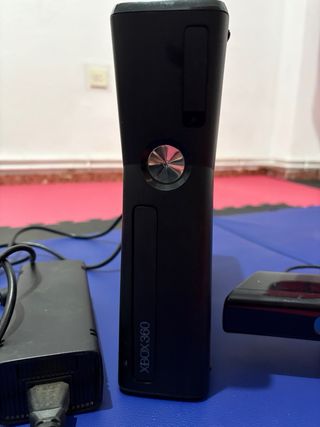 Xbox 360 Slim Negra