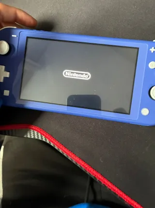 Nintendo Switch Lite Blu + Giochi Pokémon