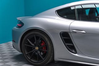Porsche 718 Cayman GTS 366CV