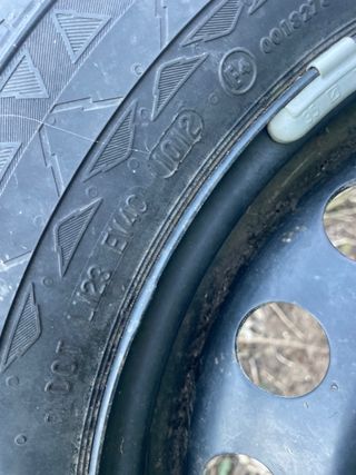 Rueda Continental 205/65 R16