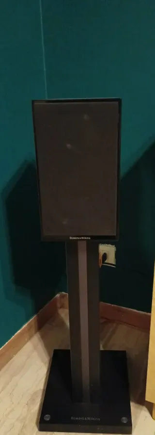Diffusori acustici Bowers & Wilkins modello CM1 S2