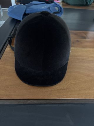 Casco Hípica Terciopelo Negro 57cm