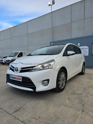 Toyota Verso 2015