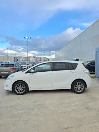 Toyota Verso 2015