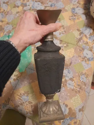 Antico vaso decorato