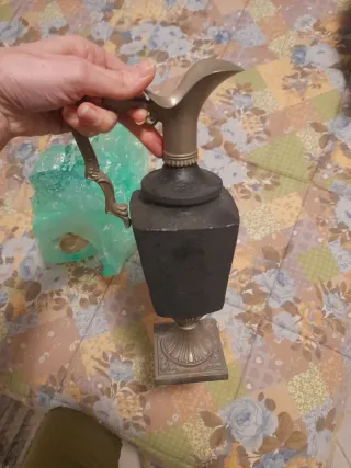 Antico vaso decorato