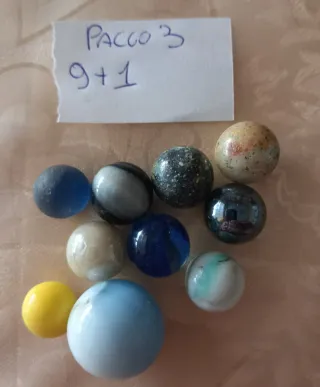 Biglie in vetro particolari