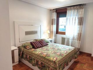 Piso en alquiler en Zona Teatro Campoamor en Oviedo