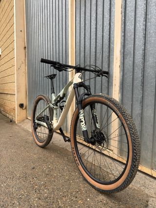 Megamo Track 10 2025