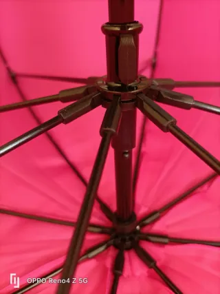 Paraguas grande rosa