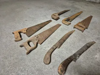 Antichi seghetti da falegname