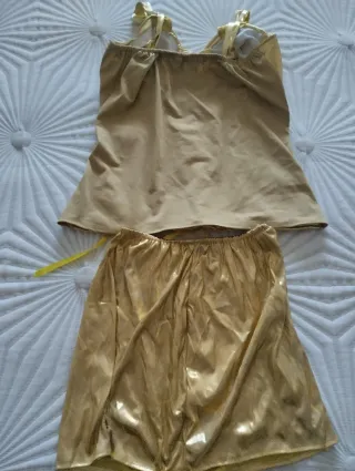 Disfraz retro dorado