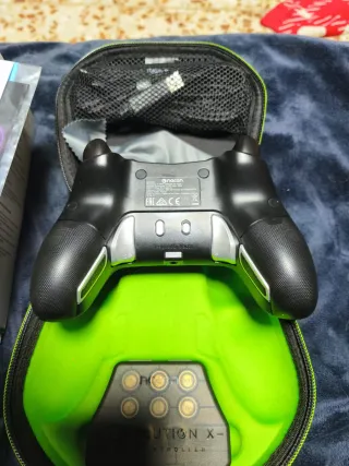 Mando Nacon Revolution X Pro Controller Xbox