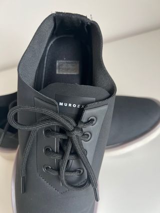 Zapatos Muroexe Negros y Grises de mujer