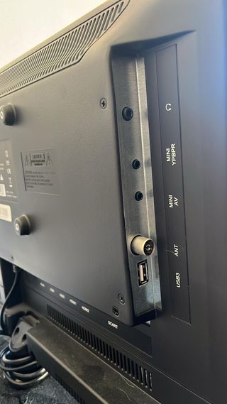 Smart TV NPG Negra de 22 pulgadas