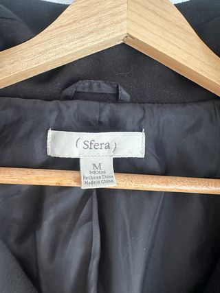 Abrigo Sfera Negro Talla M Cuello Maxi