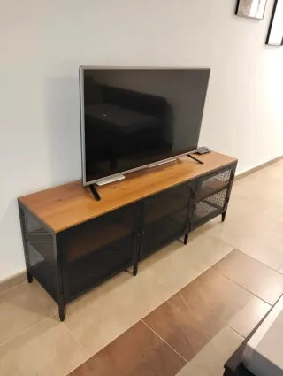 Mueble TV Fjällbo Ikea Negro/Madera