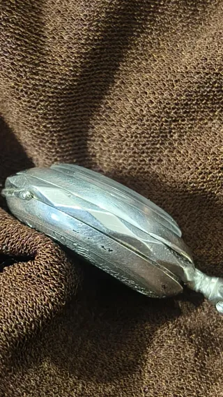 Reloj de bolsillo de plata.