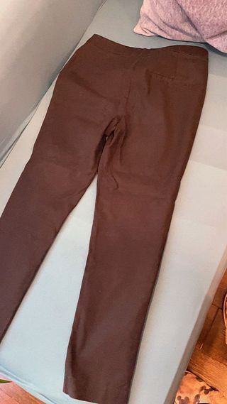 Pantalones elegantes marrones mujer