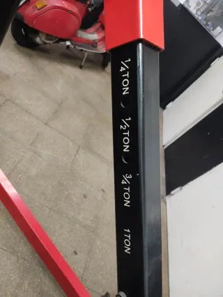 Grúa para motos y varios