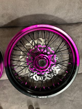 Kit Llantas Supermotard Morado/negro