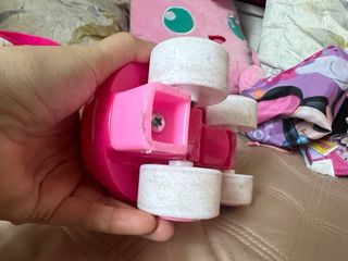 Patines y protecciones Minnie para niña