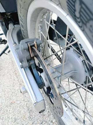 Moto A2 Limitada Aprilia pegaso ie