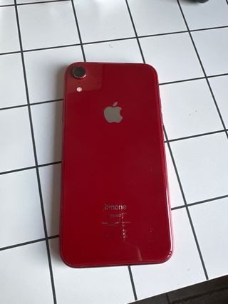 iPhone XR 128GB Rojo