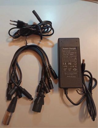 Patinete Eléctrico Xiaomi Negro y cargador