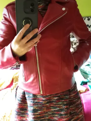 Cazadora Piel MNG Roja Talla XS