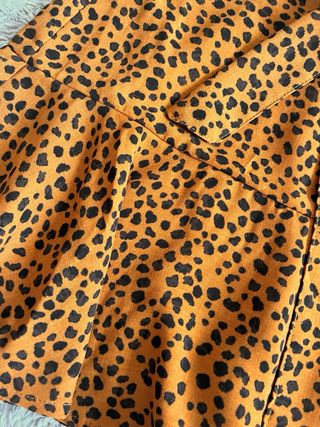 Falda pantalón Stradivarius leopardo Talla S