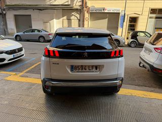 Peugeot 3008 1.2 gasolina 130cv Allure