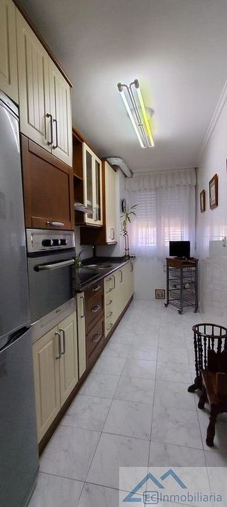 Piso en venta en Numancia - San Fernando en Santander