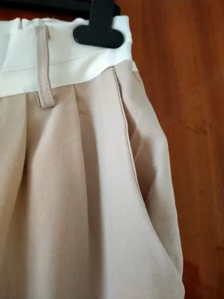 Pantalones anchos sin estrenar