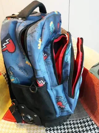 Mochila Descendants con ruedas