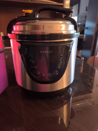 Olla Express Eléctrica NEWLUX