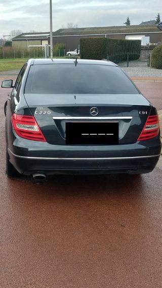 Mercedes-Benz 220 cdi 2011