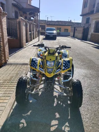 Quad Suzuki LTZ 400 Amarillo