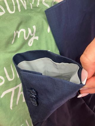 Traje de vestir azul marino para hombre