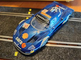 scalextric hornby maseratti mc12