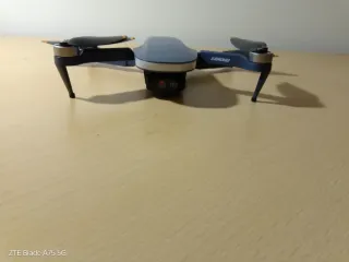 Drone semi-professionale con telecomando