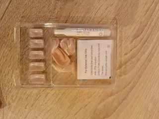 24 Uñas Postizas Francesas Cortas Cuadradas