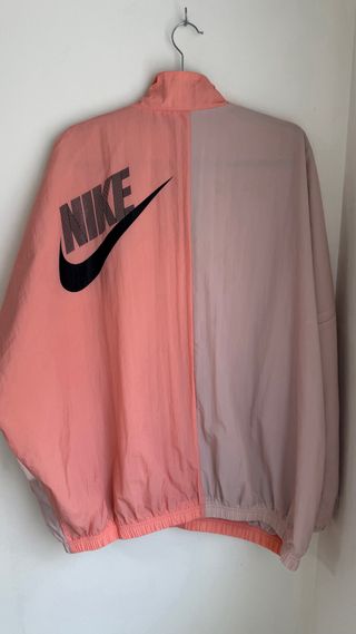 Cortavientos Nike oversize XL