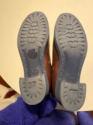 Botas Camper Gore-Tex Marrones y suelas Azules.