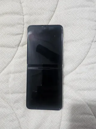 Samsung Galaxy Z Flip5