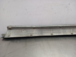 FALDON LATERAL MERCEDES-BENZ CLASE ML (BM 163) 61