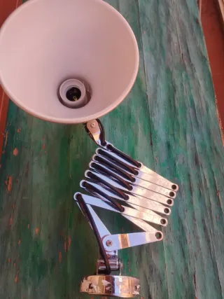 Lampara antigua cromada tijeras